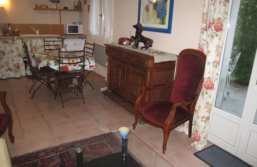 Grand Sud Apartment | 42 m2 air-conditioned apartment in villa with swimming pool, AIX EN PROVENCE