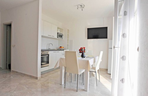 Sutivan Apartment | 42 m² Apartment ∙ 1 bedroom ∙ 2 guests