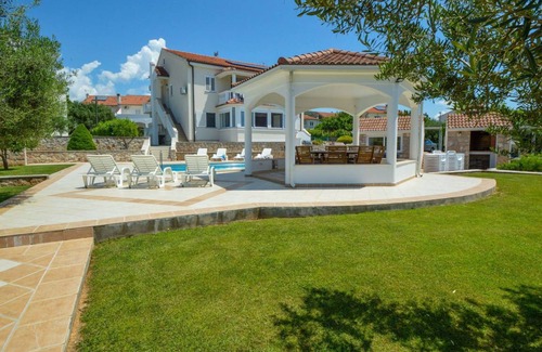 Tribunj Apartment | 42 m² Apartment ∙ 2 bedrooms ∙ 4 guests