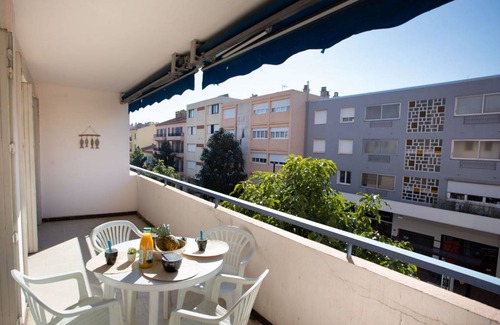Le Lavandou Apartment | 42 m² Apartment ∙ 1 bedroom ∙ 4 guests