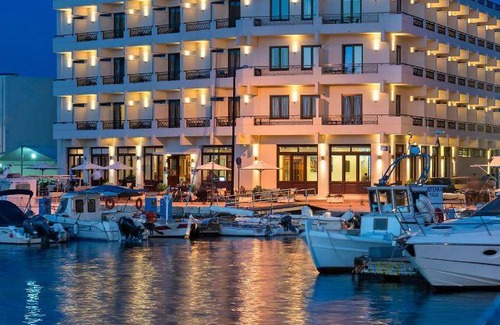 Old Town Hotel | 42 m² Hotel ∙ 8 guests