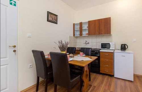 Pirovac Apartment | 43 m² Apartment ∙ 2 bedrooms ∙ 4 guests
