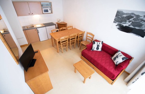 Termignon Apartment | 43 m² Apartment ∙ 3 bedrooms ∙ 8 guests
