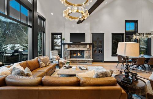 Edwards House | 430 Cresta