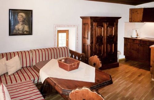 Fliess House | 430 m² House ∙ 14 bedrooms ∙ 28 guests
