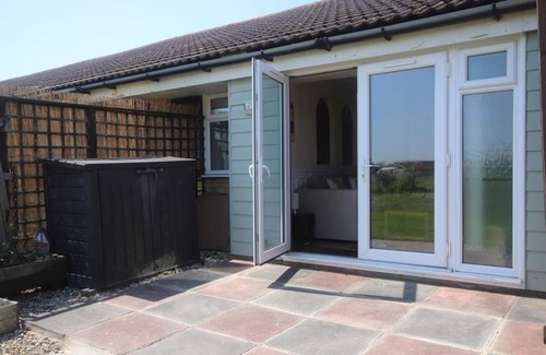 Earnley Ski Chalet | 43C Medmerry Park 2 Beds Budget Chalet No Wifi