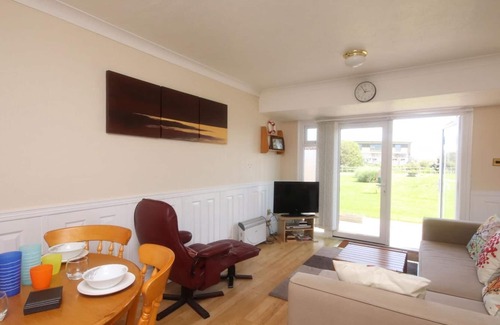 Earnley Ski Chalet | 43C Medmerry Park 2 Beds Budget Chalet No Wifi