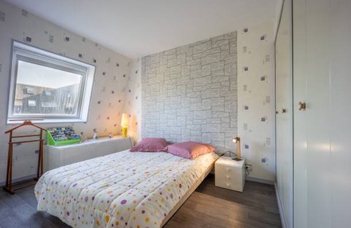 Bernieres-sur-Mer Apartment | 44 m² Apartment ∙ 2 bedrooms ∙ 3 guests