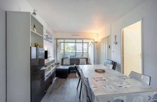 Bernieres-sur-Mer Apartment | 44 m² Apartment ∙ 2 bedrooms ∙ 4 guests
