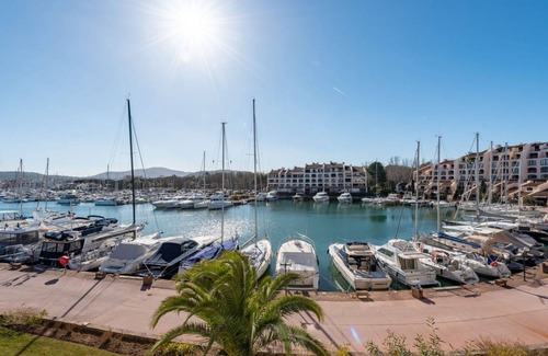 Port Cogolin House | 44 m² House ∙ 1 bedroom ∙ 4 guests