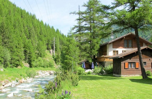 Saas-Balen Other | 45 m² Accommodation ∙ 2 bedrooms ∙ 6 guests