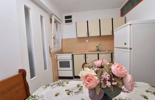 Primosten Burnji Apartment | 45 m² Apartment ∙ 1 bedroom ∙ 4 guests