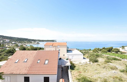 Primosten Burnji Apartment | 45 m² Apartment ∙ 2 bedrooms ∙ 4 guests
