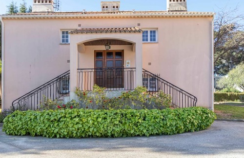 Carqueiranne Apartment | 45 m² Apartment ∙ 1 bedroom ∙ 4 guests