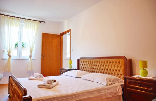 Pucisca Apartment | 45 m² Apartment ∙ 1 bedroom ∙ 3 guests