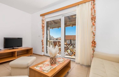 Rab Apartment | 45 m² Apartment ∙ 1 bedroom ∙ 4 guests