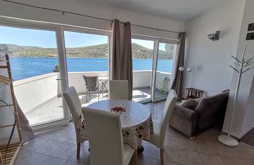Primosten Apartment | 45 m² Apartment ∙ 1 bedroom ∙ 3 guests