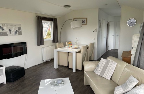 Teuven Ski Chalet | 45 m² Chalet ∙ 2 bedrooms ∙ 4 guests