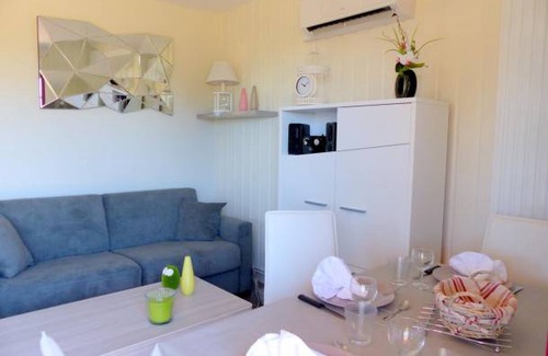 Meillard House | 45 m² House ∙ 2 bedrooms ∙ 4 guests