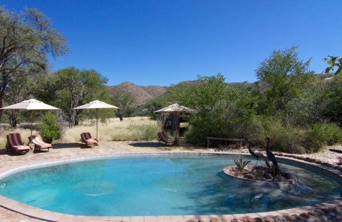 Kamanjab Cabin | 45 m² Lodge ∙ 3 guests