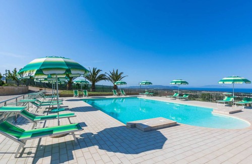 San Vincenzo Resort | 45 m² Resort ∙ 1 bedroom ∙ 4 guests