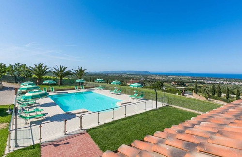 San Vincenzo Resort | 45 m² Resort ∙ 1 bedroom ∙ 4 guests