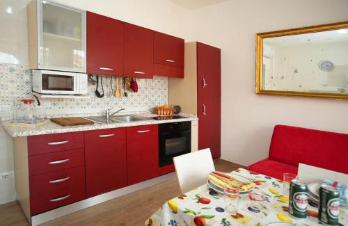 Albenga Apartment | 450 mt dal mare e Posto Auto - Relax per Sei