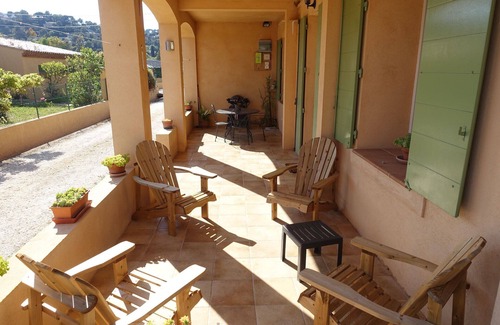 Hyeres House | 45m2 - Ground floor of a charming house, in quiet countryside, 3km from beaches.