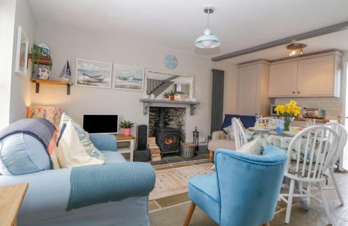 Dartmouth House | 46 Crowthers Hill