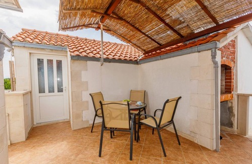 Supetar Apartment | 47 m² Apartment ∙ 2 bedrooms ∙ 4 guests