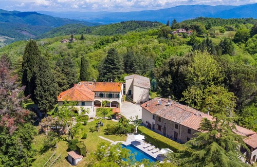Torsoli Villa | 470 m² Villa ∙ 10 bedrooms ∙ 20 guests
