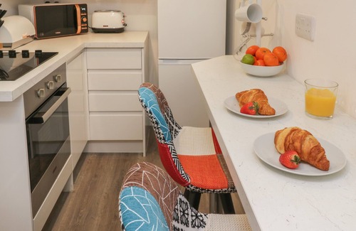 Whitby Cottage | 47A BAXTERGATE, pet friendly, country holiday cottage in Whitby