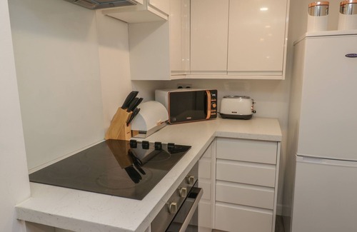 Whitby Cottage | 47A BAXTERGATE, pet friendly, country holiday cottage in Whitby