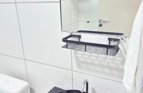 Se Apartment | 47NV Studio Liberdade SP 300 mts Metro Japão, acomoda até 03 pessoas