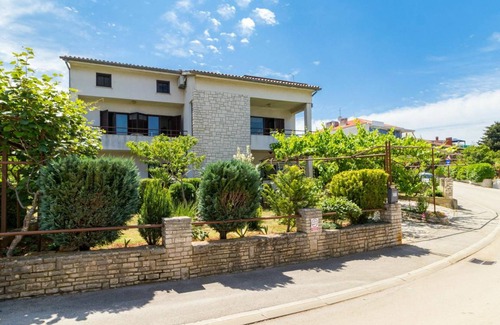 Pjescana Uvala Apartment | 48 m² Apartment ∙ 2 bedrooms ∙ 4 guests