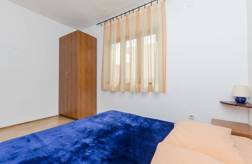 Trogir Apartment | 48 m² Apartment ∙ 1 bedroom ∙ 4 guests
