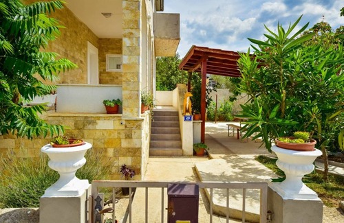 Municipality of Sukosan Apartment | 48 m² Apartment ∙ 2 bedrooms ∙ 4 guests