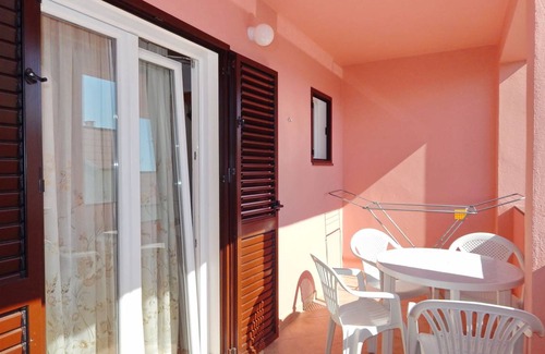 Pag Apartment | 48 m² Apartment ∙ 2 bedrooms ∙ 4 guests