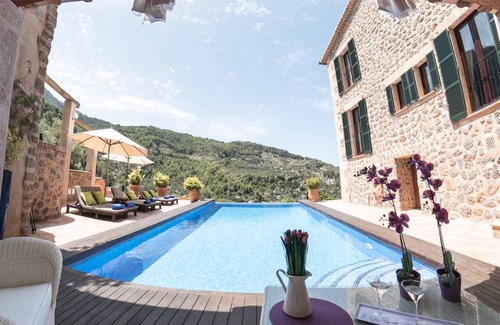 Deia Villa | 490 m² Villa ∙ 4 bedrooms ∙ 8 guests