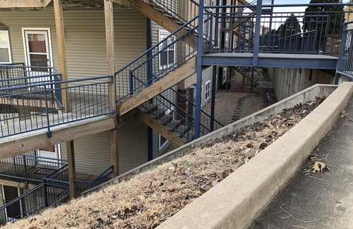 Lake Ozark Condo | 4BD/4BA Condo, Sleeps 10, Lake Front View, Steps from Pool, Family Fun!