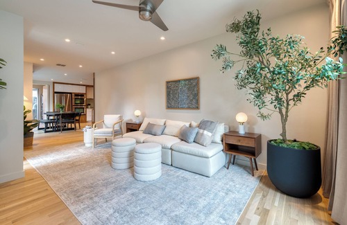 Tarrytown House | 4BDR House w/Pool & Guest House in Central Austin