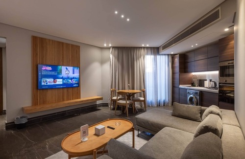 New Cairo House | 4Bedroom +Sofa Bed with Garden Views & Balcony SF