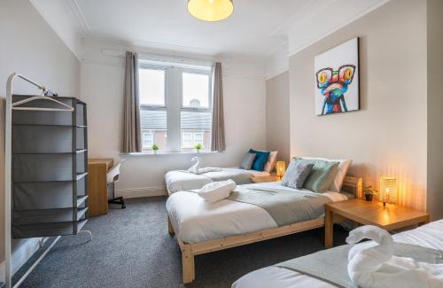 Wallsend Apartment | 4Bedrooms-3Bath-9Beds-Wallsend