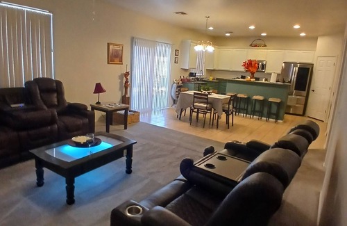 Drexel Heights House | 4BR Desert Sky๑⁠๑46-jet spa๑⁠๑Presidio Neighborhood๑⁠๑Casino Del Sol๑⁠๑Top Host