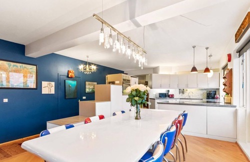 Hliðar Apartment | 4BR, Downtown Reykjavik With Free Parking