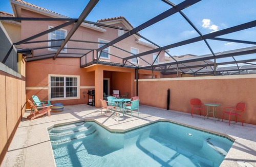 West Kissimmee House | 4BR Family Resort Home - Private Pool and BBQ!