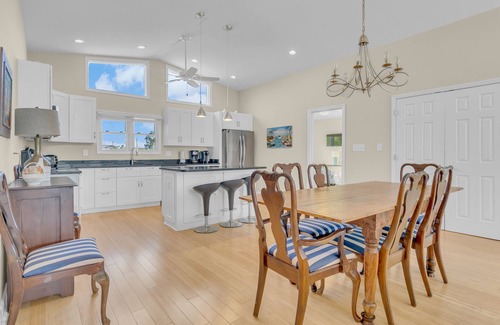The Point House | 4BR Home at the Point! 2nd Row from beach