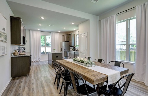 Montgomery House | 4BR house in Montgomery w/WiFi, AC, Backyard 10 mins Lake Conroe, Sleeps 13