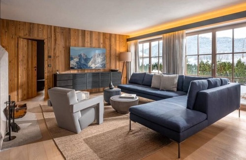 Ellmau Ski Chalet | 4BR Luxury Chalet in Ellmau/ Tyrol