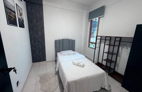 Bayan Lepas Apartment | 4BR Near SPICE Arena Free Parking